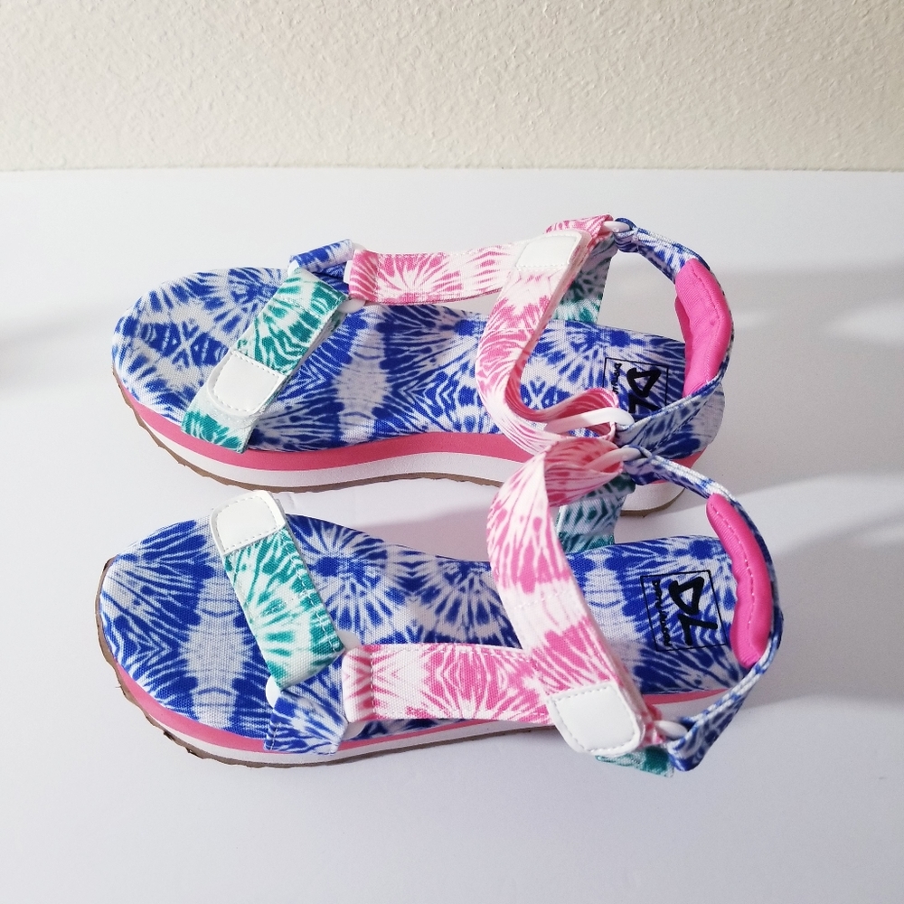 Dirty Laundry  tie dye wedge sandal - Picture 7 of 9